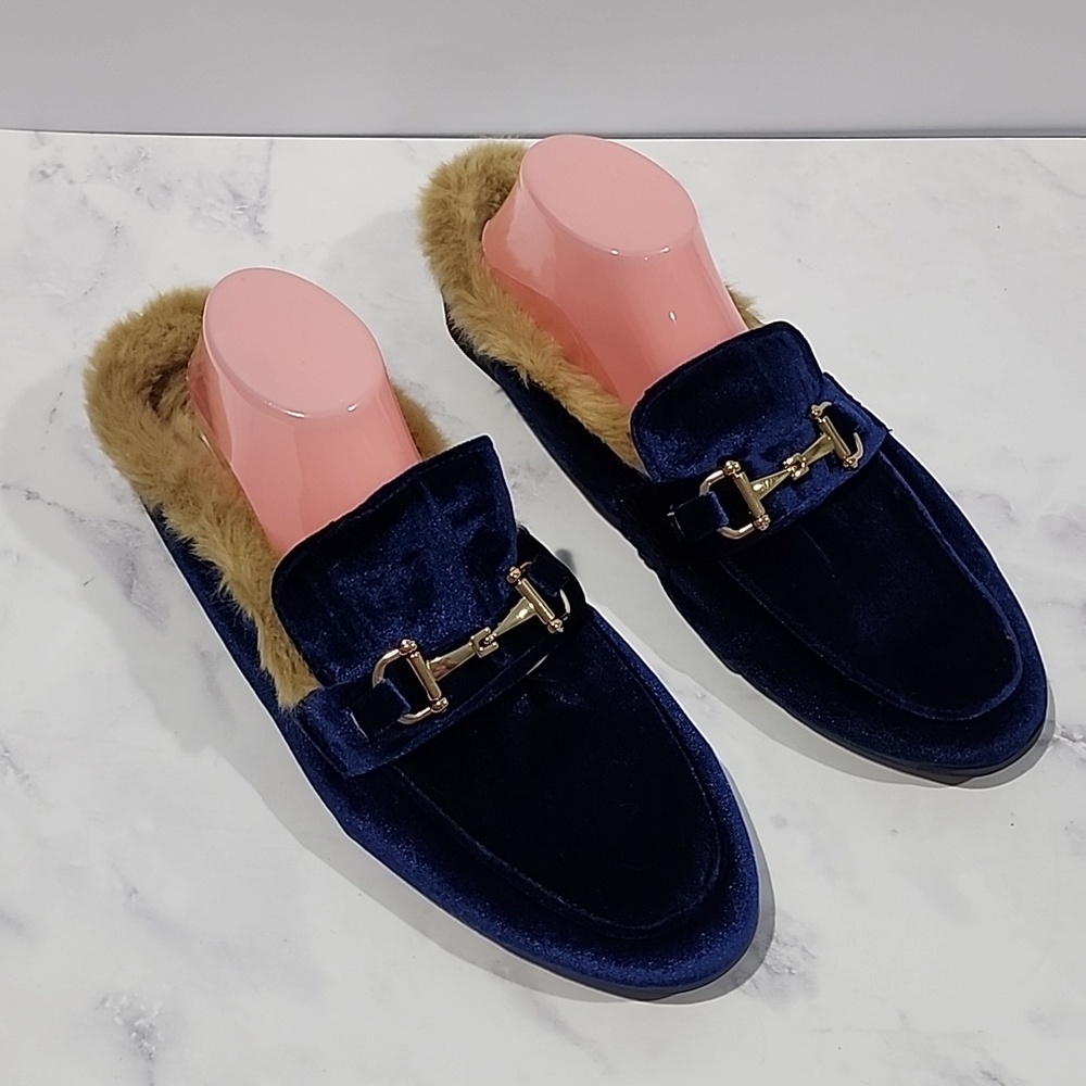 Steve Madden Blue Velvet  Loafers